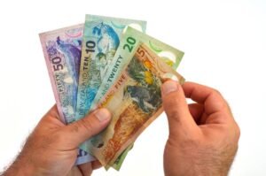 Buy New Zealand Dollars online Worth 5,000 NZD buy new zealand dollars online